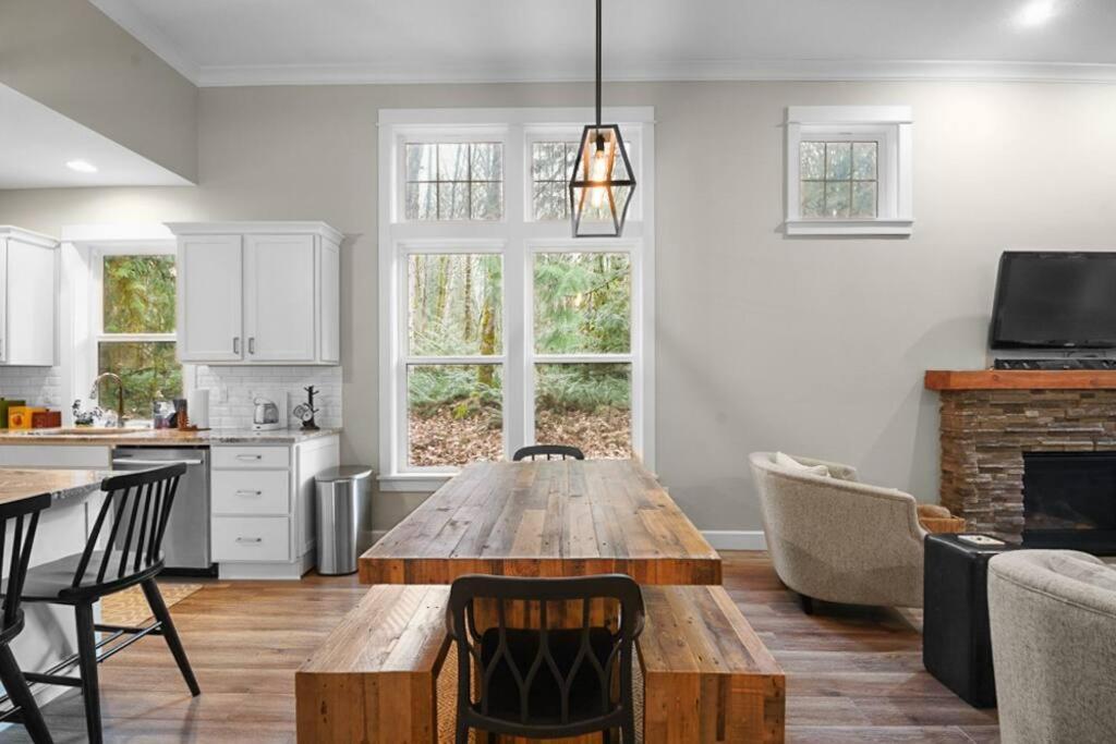 Modern Retreat In Mt Hood Oregon Resort Welches Extérieur photo